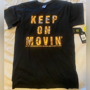 Zumba Fitness T shirt “Keep On Movin’” Size S